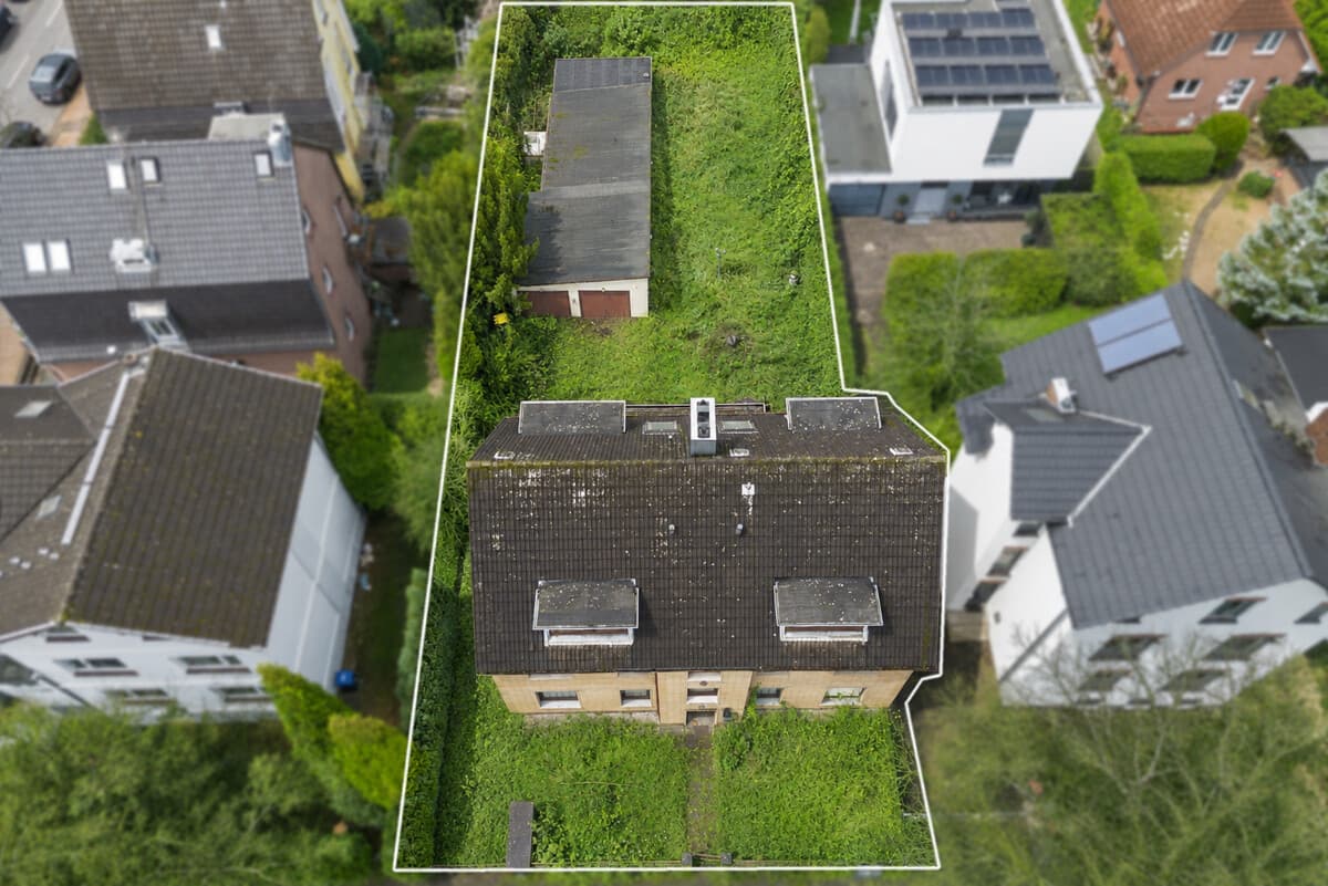 Ansicht 1 KI-bearbeitete Aufnahme – saisonale Darstellung (Sommer)