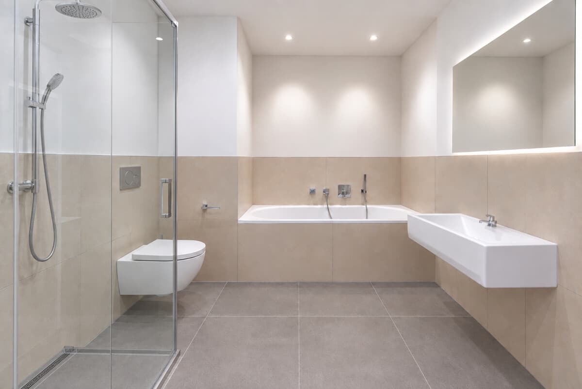 Badezimmer (Beispielfoto mit KI bearbeitet)